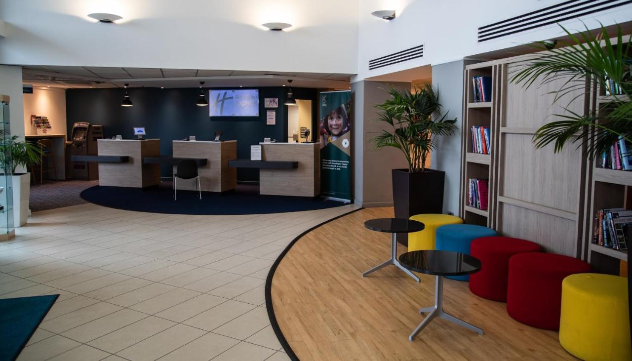 Express London Stansted Airport By Ihg Hotel
