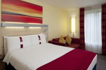 Express London Stansted Airport By Ihg Hotel